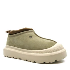 UGG Adjustable Platform Slipper -Chic Clothing Store m3 33540326 1631 4d19 95b6 2bf5860d61e5