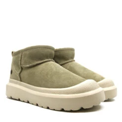 UGG Ultimate Sheepskin Mini Platform -Chic Clothing Store m5 3a3fc42f 43d9 435e b546 8832a89638cd