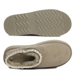 UGG Mini Myles Platform Boots -Chic Clothing Store ms5 1cc6a9fa 0004 4e15 bee5 4508d15463d3