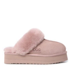 UGG Platinum Platform Scuff -Chic Clothing Store p1 9032608a 8a06 4240 b2bf 507223ab9205