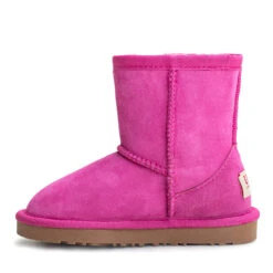 Kids Classic Boots -Chic Clothing Store p2 97ea32ee 7b8c 46a5 acbb 57210f046340