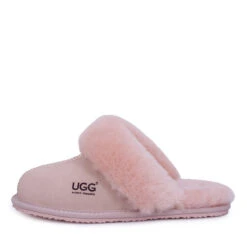 UGG Premium Traditional Scuff 33 UGG Premium Traditional Scuff -Chic Clothing Store p2 e1012fe2 e21a 4249 8ca4 c7090667995a