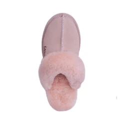 UGG Premium Traditional Scuff 35 UGG Premium Traditional Scuff -Chic Clothing Store p4 8746f998 72e9 48de 9d7f fec604fee460