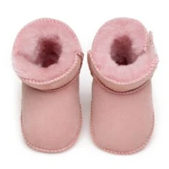 Isla Sheepskin Baby Boots -Chic Clothing Store pink 5 ef0554e5 ab3a 487d a978 8229131453b6