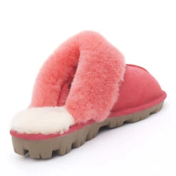 UGG Premium Ladies Scuff 18 UGG Premium Ladies Scuff -Chic Clothing Store r2 6d38a5a5 11d7 48cd bf99 ca5d48834581