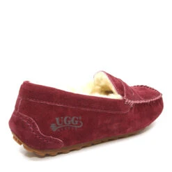 Ladies Ugg Moccasin -Chic Clothing Store r2 96ca7b90 46ee 4e53 8133 1ac7cefe4421