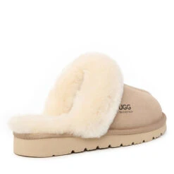 UGG Platinum Dali Scuff 28 UGG Platinum Dali Scuff -Chic Clothing Store s2 9883e528 b67e 4de2 b72a 722d7c146f0f