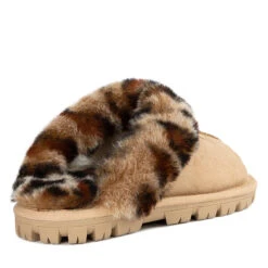 UGG Premium Little Scuff -Chic Clothing Store s3 7dea950e cf1b 4871 a67c 27c43b278f2d