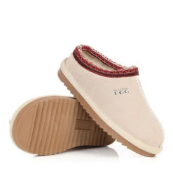 UGG Little Tassie Slippers -Chic Clothing Store s4 088d12c1 977b 40d3 aed0 eef6a0486041