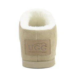 UGG Ultimate Mini Den Slippers -Chic Clothing Store s4 16c2ccb4 6d46 4f98 8d86 7b822588933a