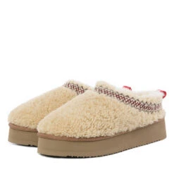 UGG Ultimate Fluffy Taz Platform Slippers -Chic Clothing Store s4 2f622dd2 5b95 4f7d 8d4f a8156c18f41b
