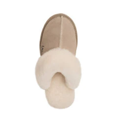 UGG Premium Traditional Scuff 40 UGG Premium Traditional Scuff -Chic Clothing Store s4 5ac159b2 1598 4b98 91bb 0ada937e3106