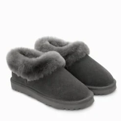 UGG Alberich Fluffy Collar Slippers 27 UGG Alberich Fluffy Collar Slippers -Chic Clothing Store ugg alberich fluffy collar slippers 548666