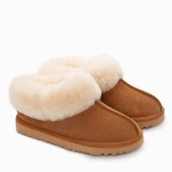UGG Celeb Collar Slippers -Chic Clothing Store ugg celeb collar slippers 623019