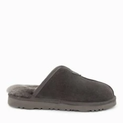 UGG Charlie Sheepskin Scuff -Chic Clothing Store ugg charlie sheepskin scuff 539752