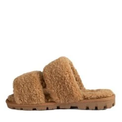UGG Crispus Slide 23 UGG Crispus Slide -Chic Clothing Store ugg crispus slide 826780