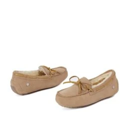 UGG Fluoro Moccasin 31 UGG Fluoro Moccasin -Chic Clothing Store ugg fluoro moccasin 110746
