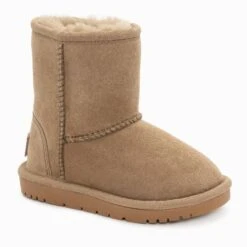UGG Kids Classic II 22 UGG Kids Classic II -Chic Clothing Store ugg kids classic ii 627840