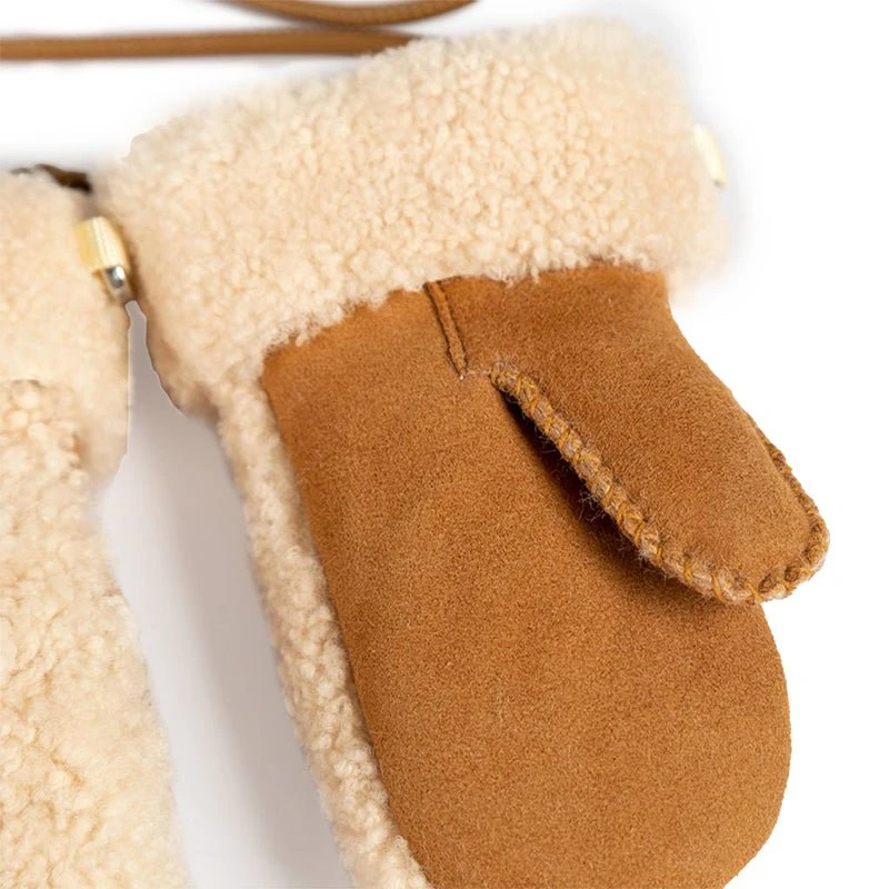 UGG Kid's Curly Sheepskin Mittens 4 UGG Kid's Curly Sheepskin Mittens - Image 2