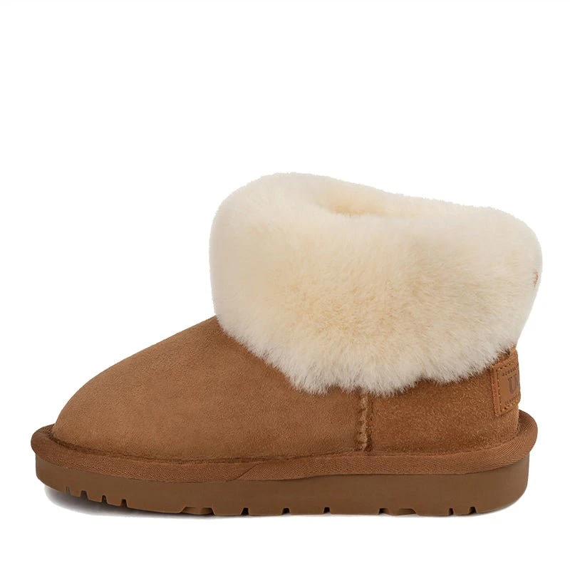 UGG Kid's Mini Classic Fluff Boots 14 UGG Kid's Mini Classic Fluff Boots - Image 12