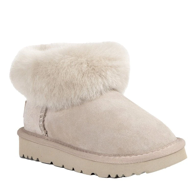 UGG Kid's Mini Classic Fluff Boots 6 UGG Kid's Mini Classic Fluff Boots - Image 4