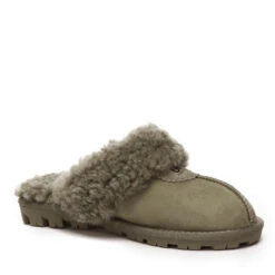 UGG Mallia Curly Slippers 34 UGG Mallia Curly Slippers -Chic Clothing Store ugg mallia curly slippers 131386