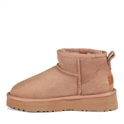 UGG Platform Classic Mini Boots -Chic Clothing Store ugg platform classic mini boots 317490