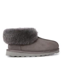 UGG Platinum Collar Slippers 32 UGG Platinum Collar Slippers -Chic Clothing Store ugg platinum collar slippers 843000