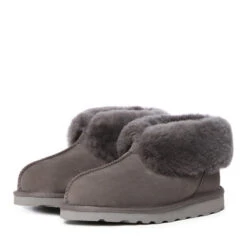 UGG Platinum Collar Slippers 35 UGG Platinum Collar Slippers -Chic Clothing Store ugg platinum collar slippers 979130