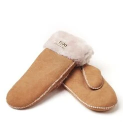 Chic Clothing Store 27 UGG Premium Sheepskin Mitten Gloves