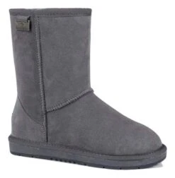 Premium Short Classic Ugg Boots 26 Premium Short Classic Ugg Boots -Chic Clothing Store ugg premium short classic boots 212067