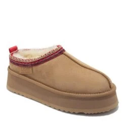 Premium Tassie Platform Ugg Slippers -Chic Clothing Store ugg premium tassie platform slippers 798452