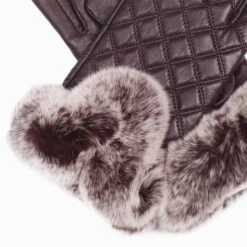 UGG Premium Touch Screen Ladie's Gloves -Chic Clothing Store ugg premium touch screen ladies gloves 120147