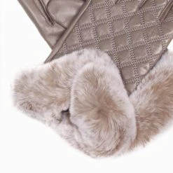 UGG Premium Touch Screen Ladie's Gloves -Chic Clothing Store ugg premium touch screen ladies gloves 711270