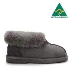 UGG Roozee Unisex Slippers - Made In Australia 17 UGG Roozee Unisex Slippers - Made In Australia -Chic Clothing Store ugg roozee unisex slippers made in australia 885873
