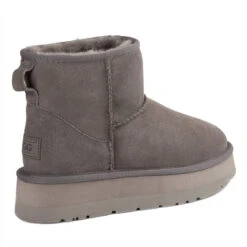 UGG Supreme Classic Mini Platform 39 UGG Supreme Classic Mini Platform -Chic Clothing Store ugg supreme classic mini platform 250736