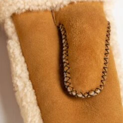 UGG Women's Kink Mittens -Chic Clothing Store ugg womens kink mittens 411121